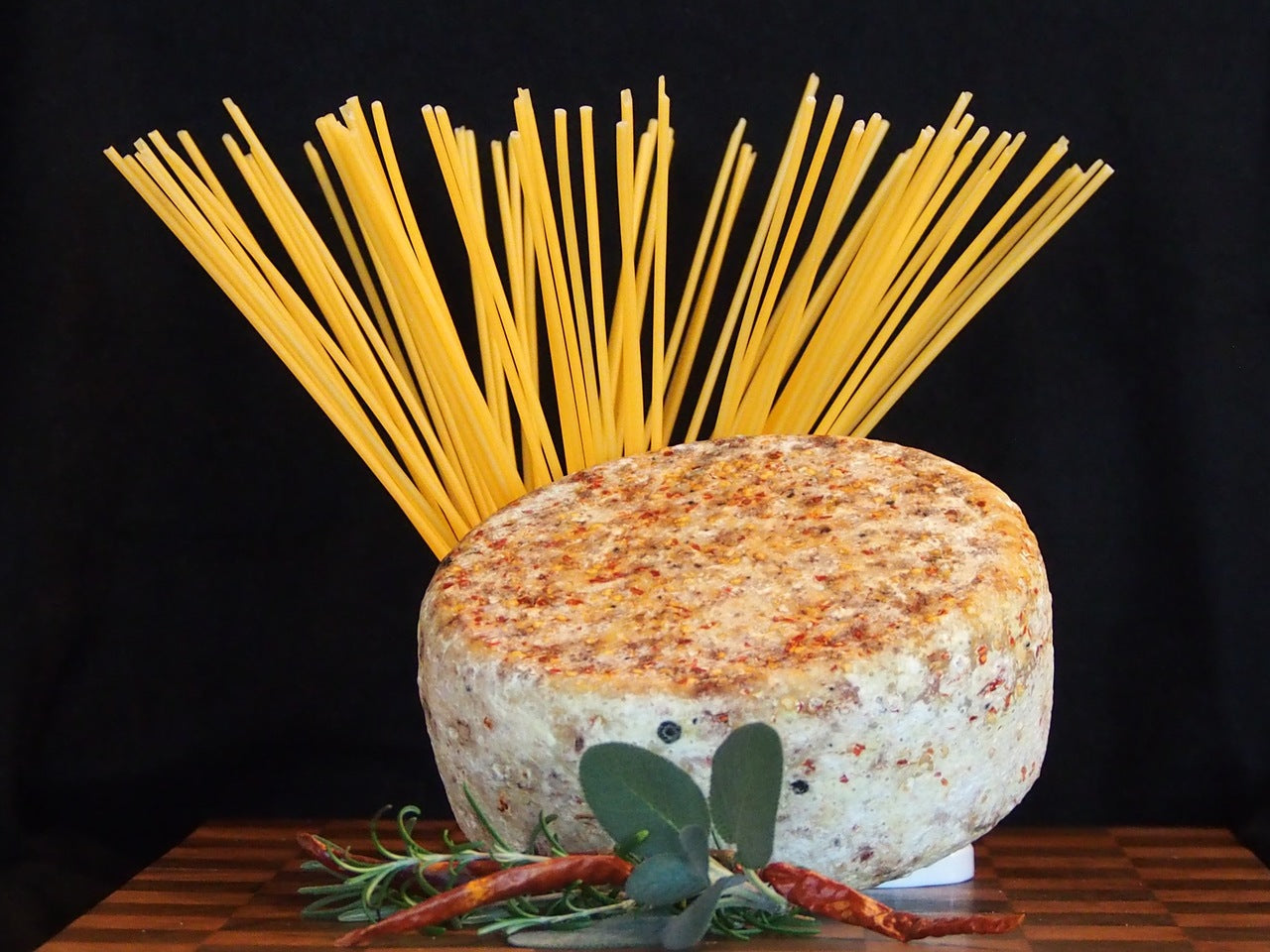 RAZZLE’S CHOICE CHEESE - 1 lb.