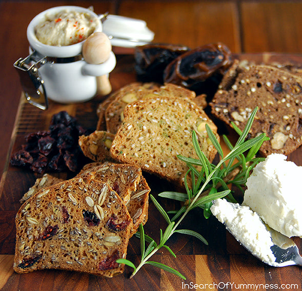 Kii Naturals Artisan Crisps- Goji Berry & Pistachio, 5.3 oz (3 Pack)