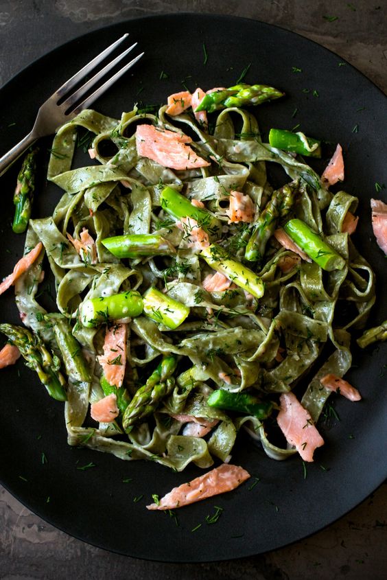 Spinach Garlic Pasta Luce "Pasta Lite" Linguine (Low-Carb/High Protein)