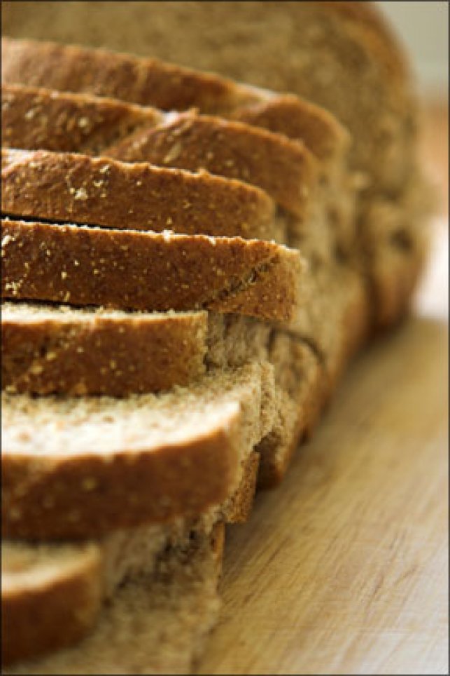 GLUTEN-FREE MULTIGRAIN AND SOURDOUGH BREAD