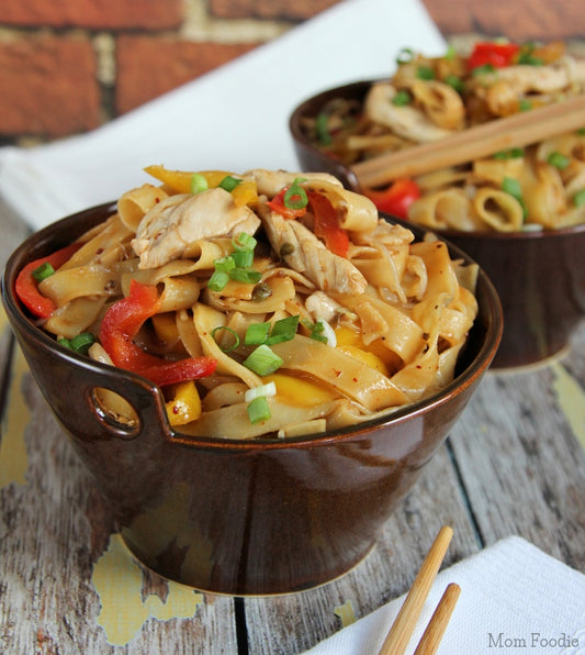 Asian Noodles with Chicken and Vegetables