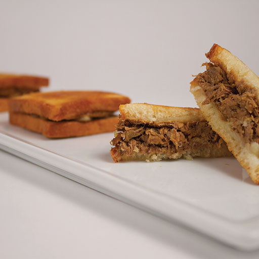 MINI SHORT RIB & FONTINA PANINI - 50 pieces per tray