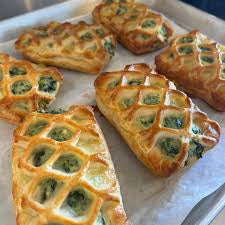 Flaky Buttery Feta Spinach Cream Bombs
