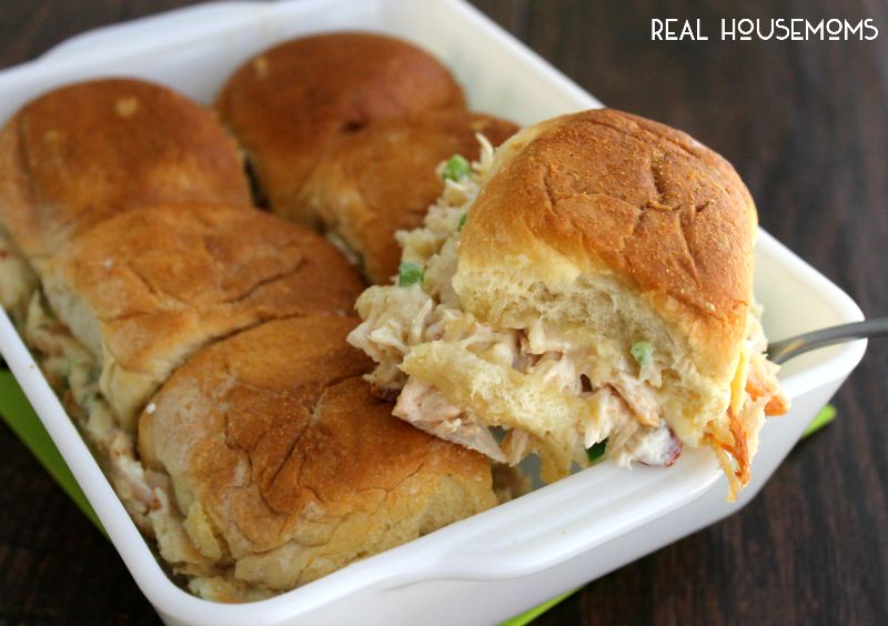 Baked Jalapeño Popper Chicken Sliders