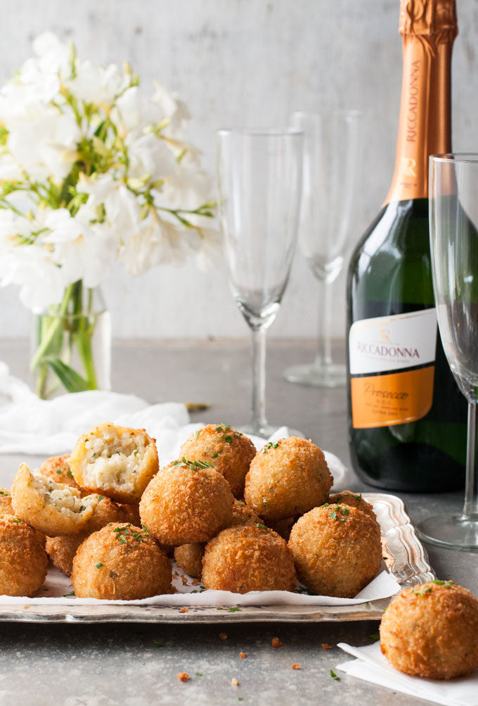 Italian Roasted Tomato, Basil & Mascarpone Arancini Rice Balls