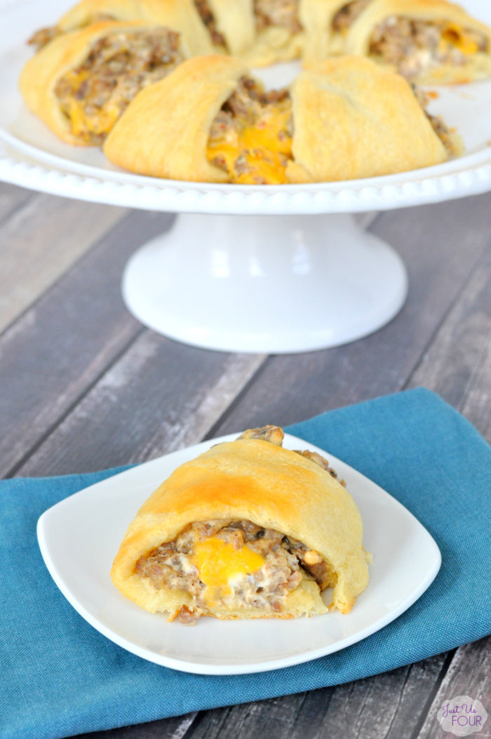 Cheesy Sausage Crescent Ring