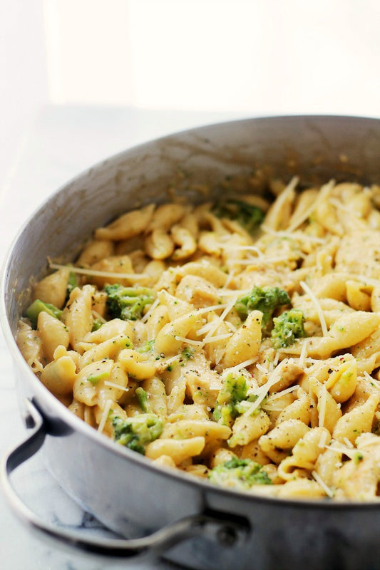 CHICKEN with BROCCOLI SHELLS AND CHEESE
