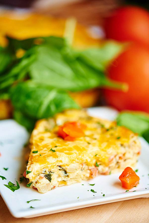 CRUSTLESS GOAT CHEESE QUICHE