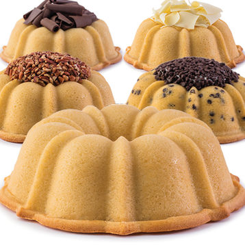 Dolce Vita Jane - Experience Perfect Cake Harmony with this Marbled Pound Cake