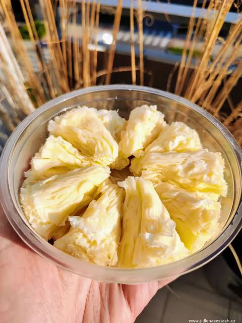 Emmi Tête de Moine AOP Cheese Rosettes — Optional Rosette Crackers