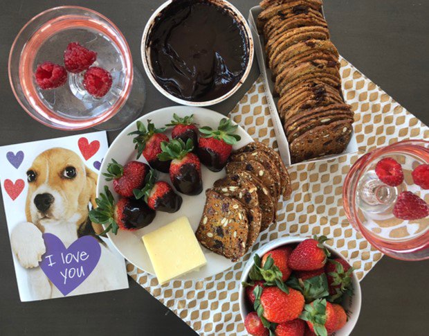 Kii Naturals Artisan Crisps- Goji Berry & Pistachio, 5.3 oz (3 Pack)