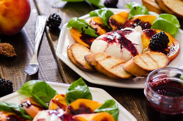 GRILLED PEACH CAPRESE WITH BLACKBERRY BALSAMIC