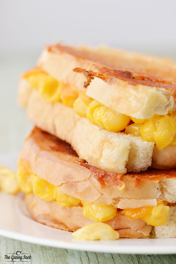 Grilled Macaroni and Cheese Sandwich