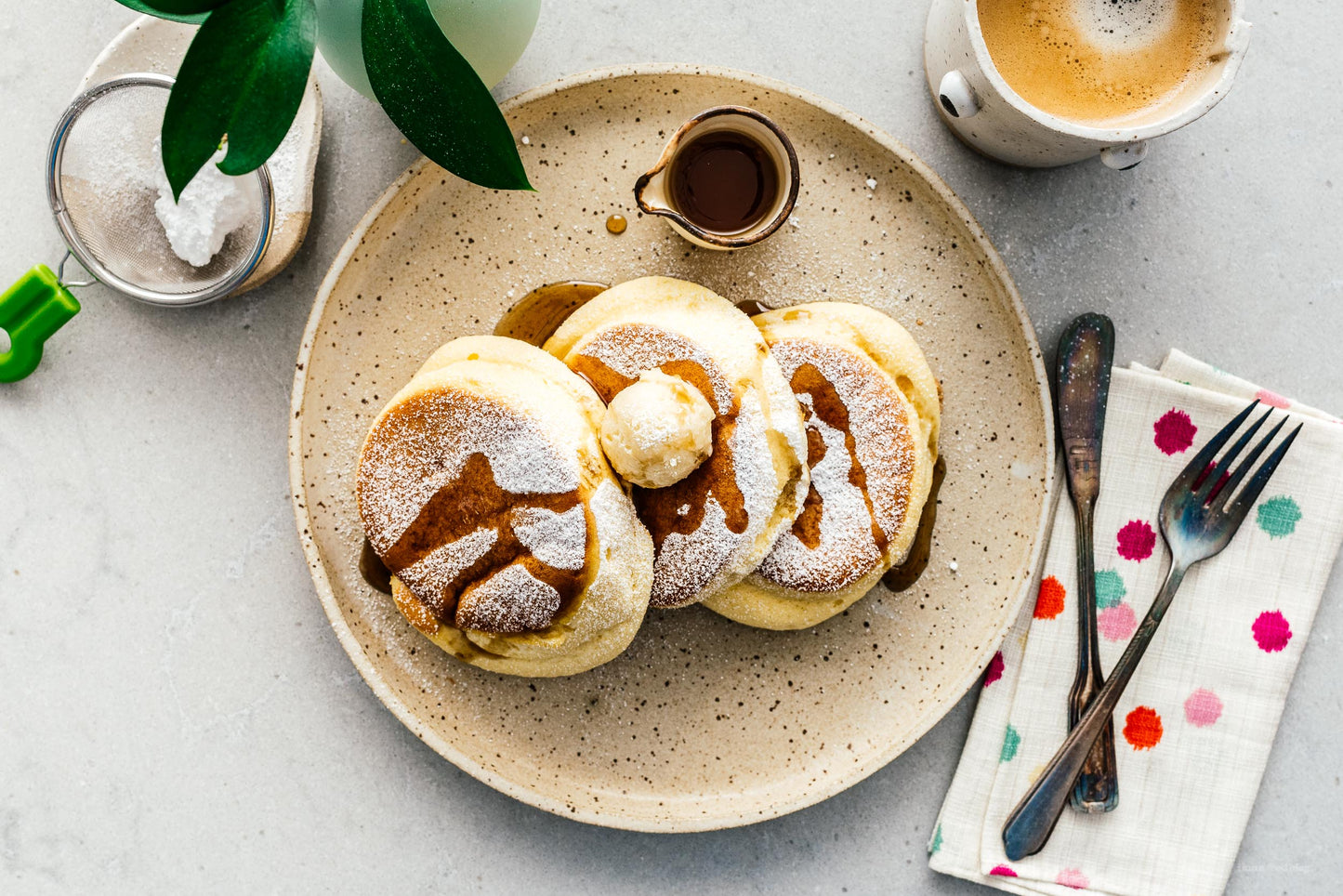 Maple White Chocolate Soufflé Cream Mini Pancakes (6 Pieces) Individually Wrapped