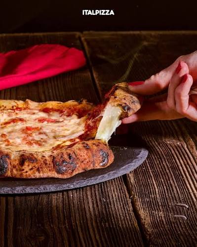 Italpizza Devil Pepperoni Wood Fired Pizza (15.34 oz)
