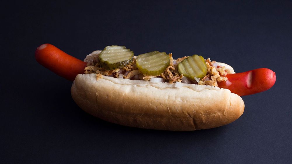 Scandinavian Style Red Hot Dogs - Røde Hotdog Pølser - includes 18