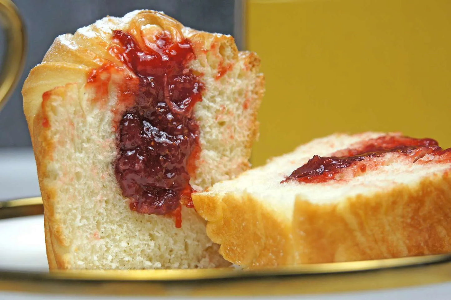 Cruffins Organic Stawberry Jam, includes 4