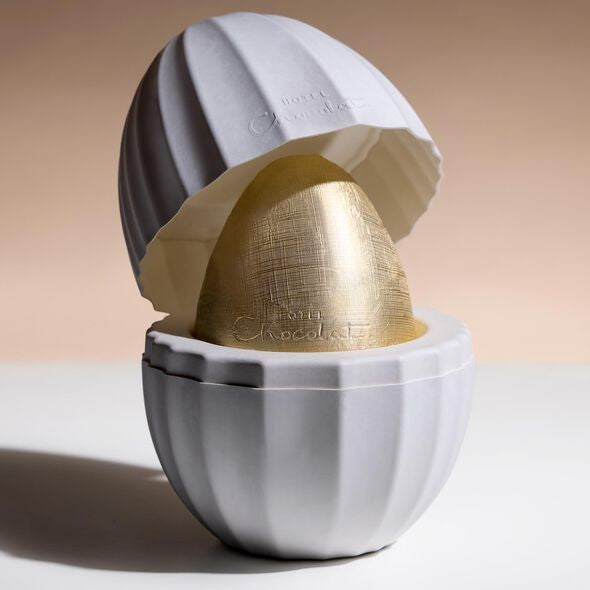 Hotel Chocolat Chocolate Easter Egg, Easter 2026 - Extra Thick Shell – Luxury Gourmet Easter Gift - Vegan