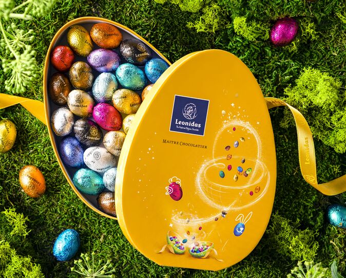 Leonidas Belgian Chocolates Easter Egg Box Collection | 30 Assorted Delicious Mini Easter Eggs | 19 Different Flavours