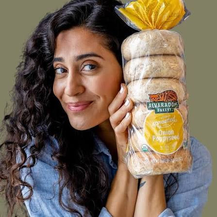Alvarado Street Bakery Organic Sprouted Onion Poppyseed Bagels - 6/Case