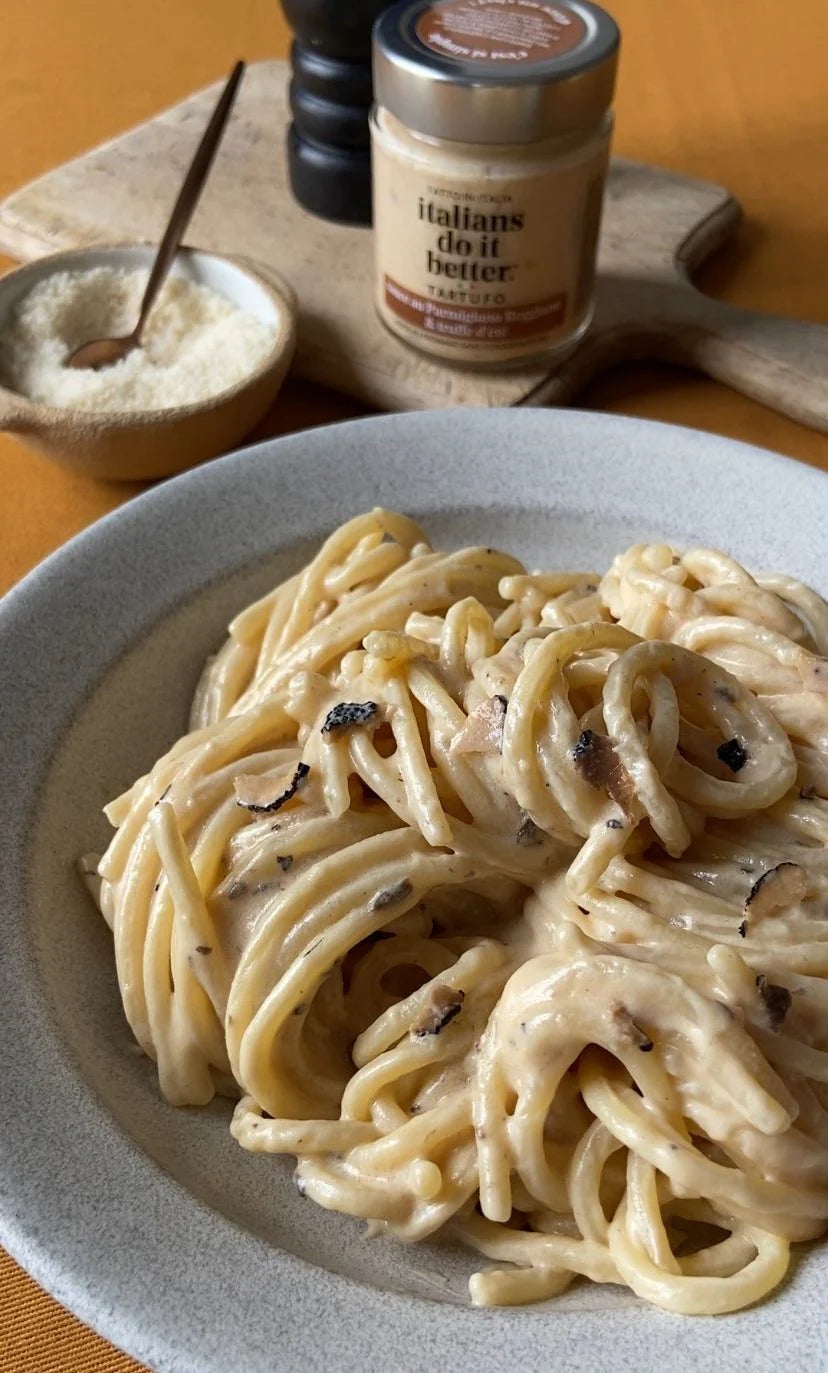 Italians Do It Better Alfredo Sauce Variety Pack – 4 × 15 oz