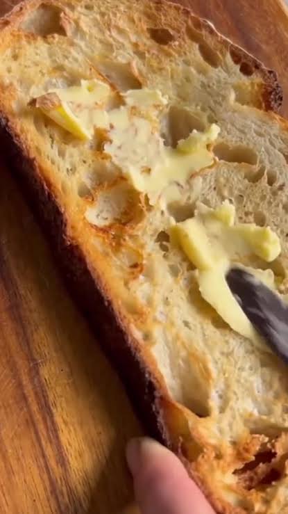 PDO Isigny Sainte-Mère Salted Churned Butter (7 oz) – Premium French Beurre Demi-Sel | Additive-Free Import from Normandy