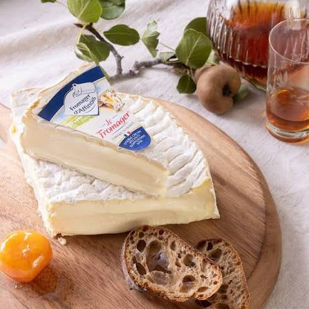 French Fromager d'Affinois - Brie's Plump, Ultra-Creamy Cousin