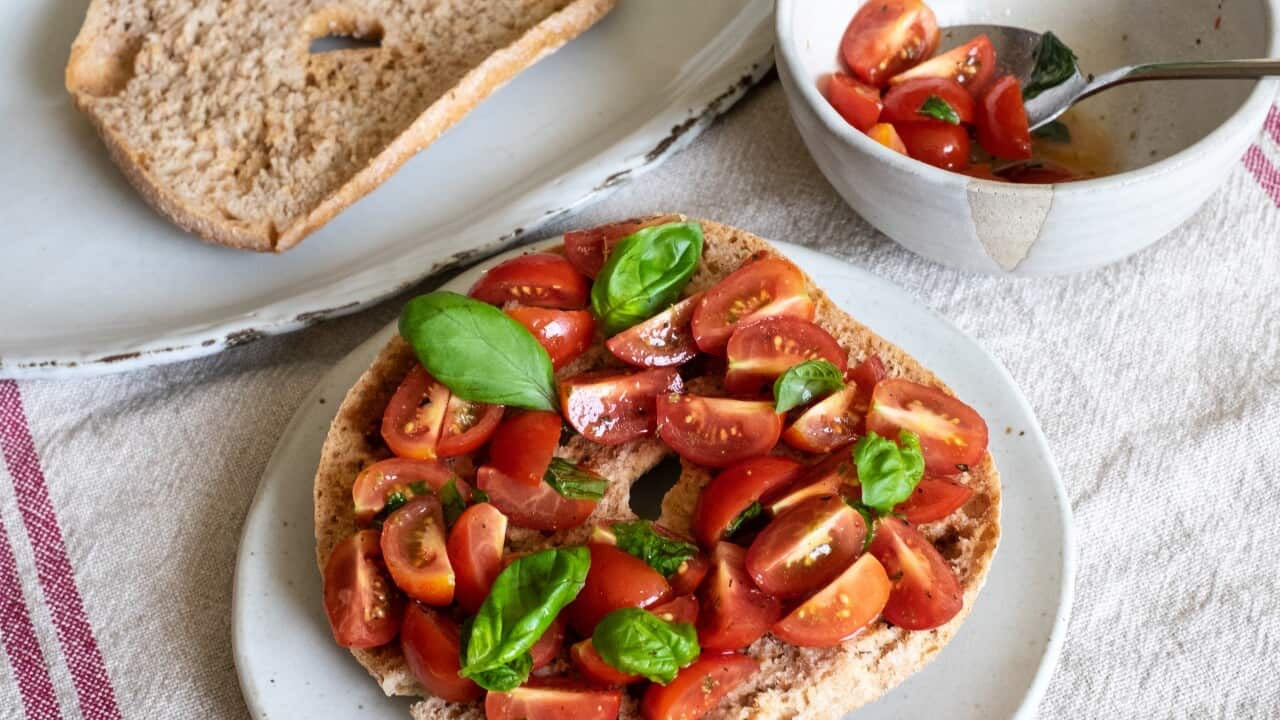 Cianciullo Apulian Freselle – Traditional Long Italian Twice-Baked Crunchy Bread - Pack of 2