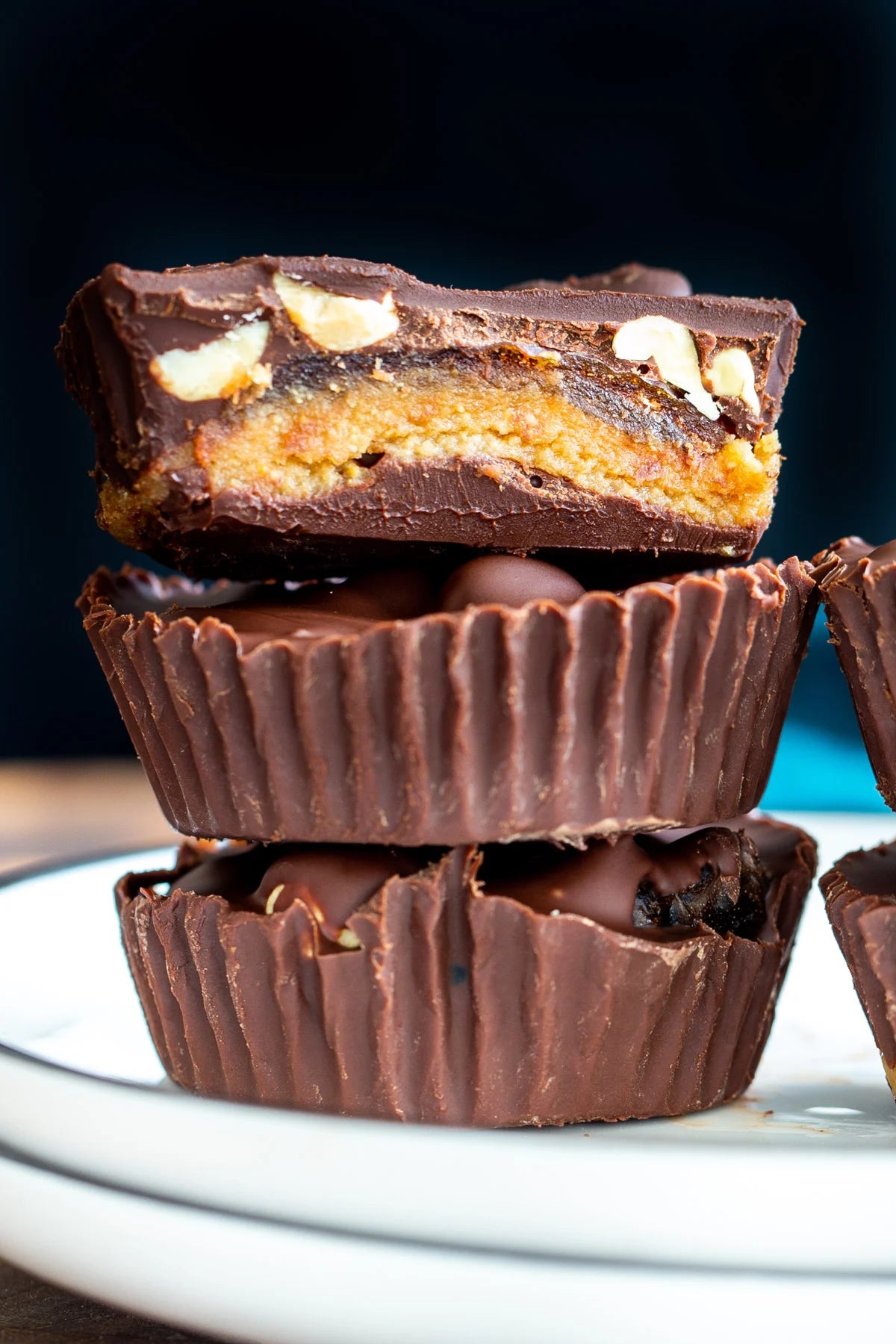 Vegan Mini Snicker Cups (Pack of 24)