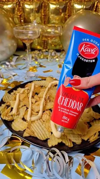 Scandinavian Kavli Soft Spread Cheese Tubes – Multiple Flavors