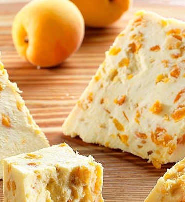 White Stilton with Apricots - 1 lb