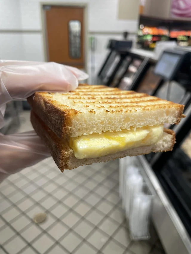 White Stilton with Mango & Ginger - 1 lb