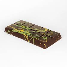 Viral Dubai Dark Chocolate Pistachio Kunafa Ultimate Chocolate Bar Experience