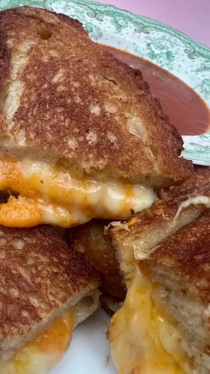 Tine Edamer Vellagret Edam Well-Aged Cheese, 850g