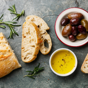 Cucina & Amore Chia Oil and Chilean Extra Virgin Olive Oil Blend - Gluten Free, Non-GMO -16.9 oz