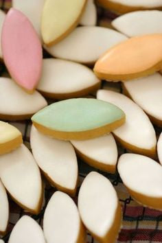 Andy Anand Calissons de Provence, Soft Almond Paste Candy with Candied Melons and Orange in 5 flavors, 28 Pcs - 12.3 oz