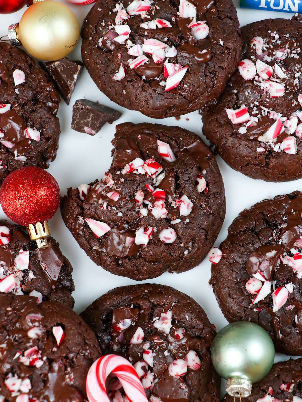 Coop's Peppermint Hot Fudge, All Natural Peppermint Hot Chocolate Gift Non GMO Chocolate Ice Cream Toppings Sundae Desserts, 10 oz