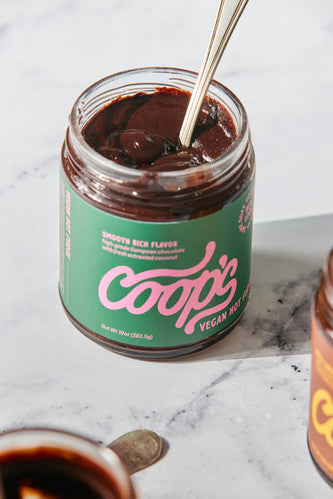 Coop's Vegan Hot Fudge Sauce 10.6 oz - Gluten Free, Vegan, Kosher, Non GMO, Gourmet, All Natural, Plant Based Dairy Free Whipped Topping for ICecream, Sundae, Panckaes, Milshakes