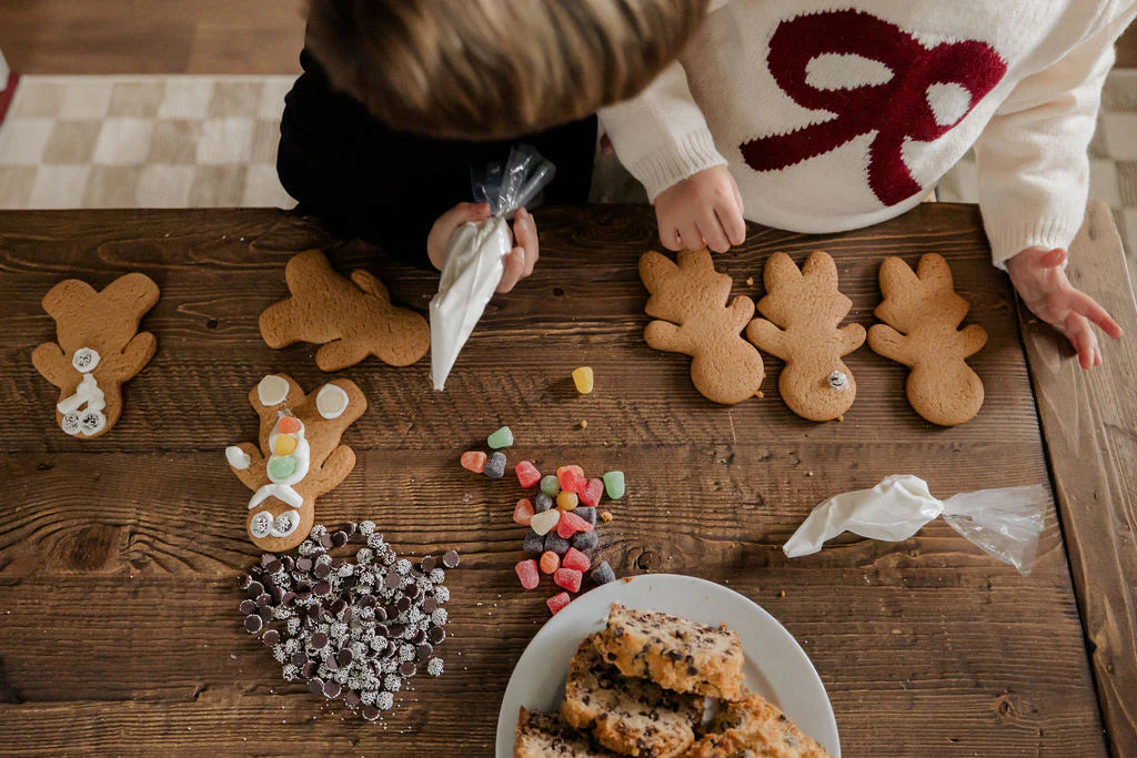 Gingerbread Cookie Decorating Kit, 3 Boys & 3 Girls with All the Fixings!