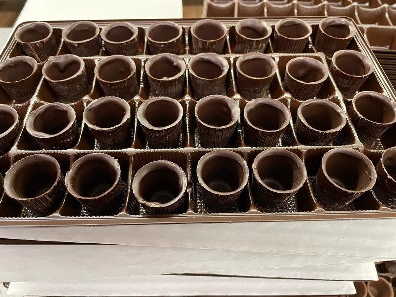 Belgium Dark Chocolate Liquor / Liqueur Cups - includes 64 Dark Chocolate Ready to Fill Cups, Mini Dessert Shells