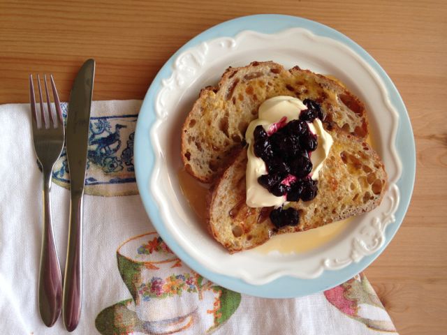Southern City Flavors Wild Maine Blueberry Champagne Jam - 12/Case