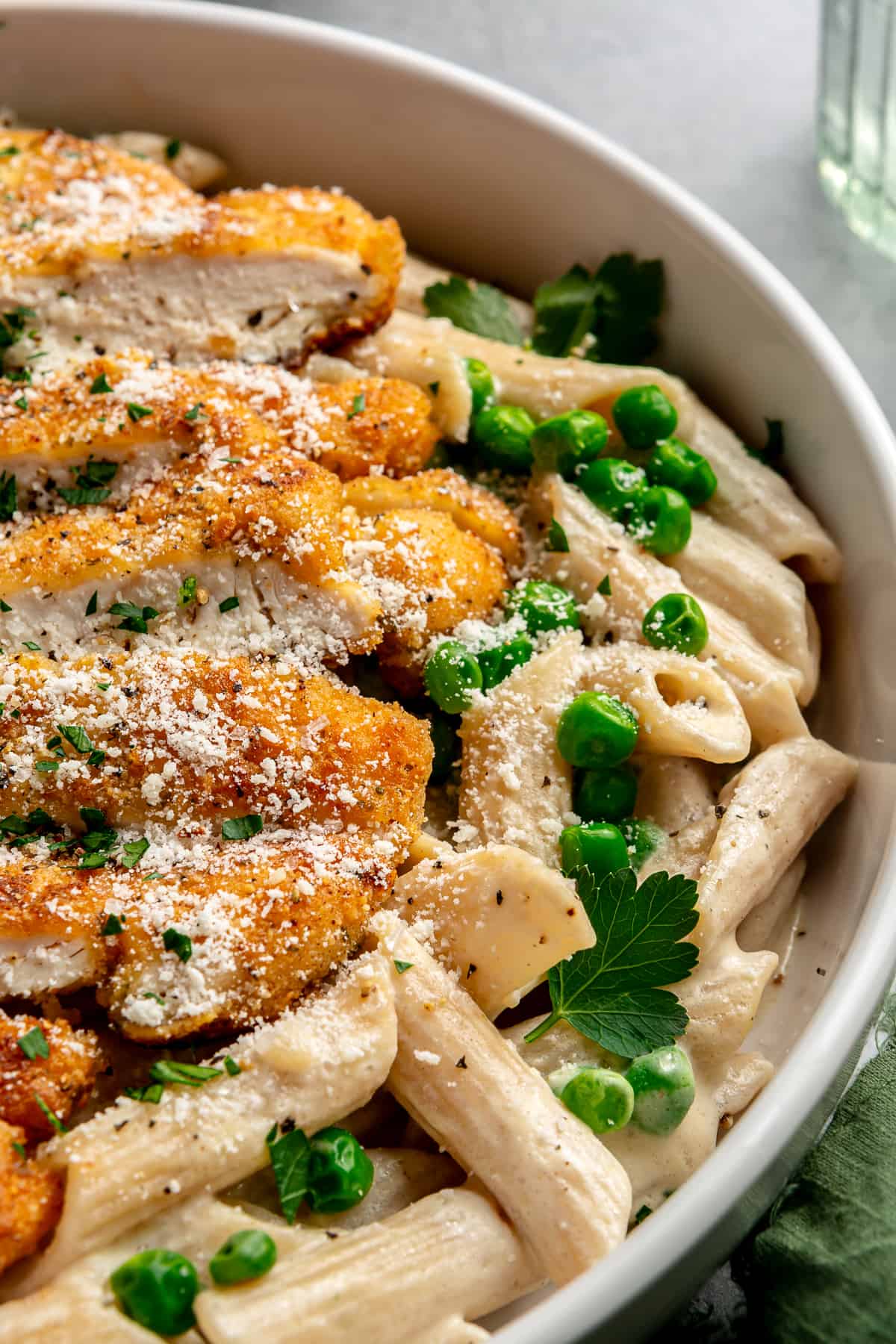 Primal Kitchen Alfredo Pasta Sauce, Gluten Free , No Dairy - Added Sugar, Includes Original and Garlic Alfredo Sauce - Pack of 2