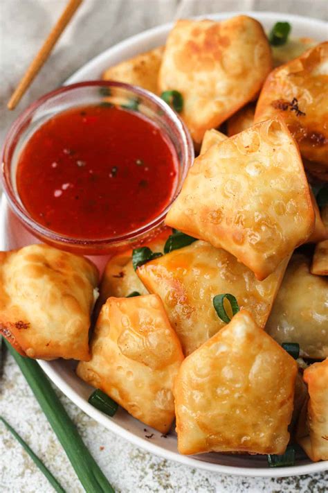 Holiday Foods Crab and Green Onion Rangoons - 100/Case
