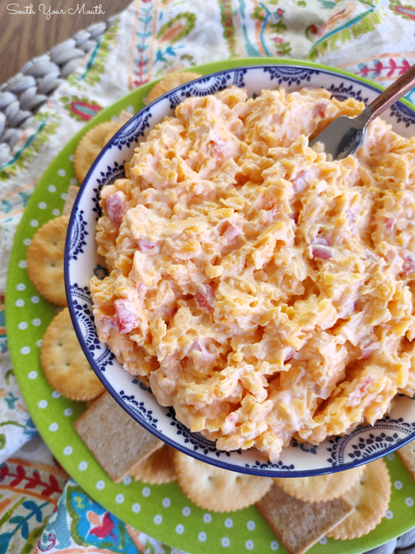 Aged Cheddar Pimento Cheese - 16 oz