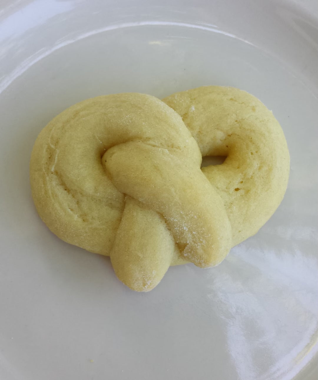 Authentic Handmade Norwegian Kringla Pastry - Pack of 6