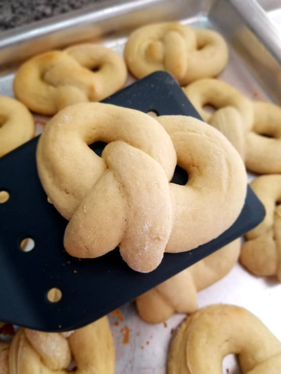 Authentic Handmade Norwegian Kringla Pastry - Pack of 6