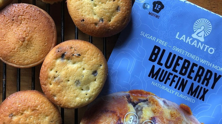 Lakanto Sugar Free Blueberry Muffin and Bread Mix - Sweetened with Monk Fruit Sweetener, 2g Net Carbs, Gluten Free, Naturally Flavored, Keto Diet Friendly, Dairy Free, Makes 12 Muffins - Pack of 2