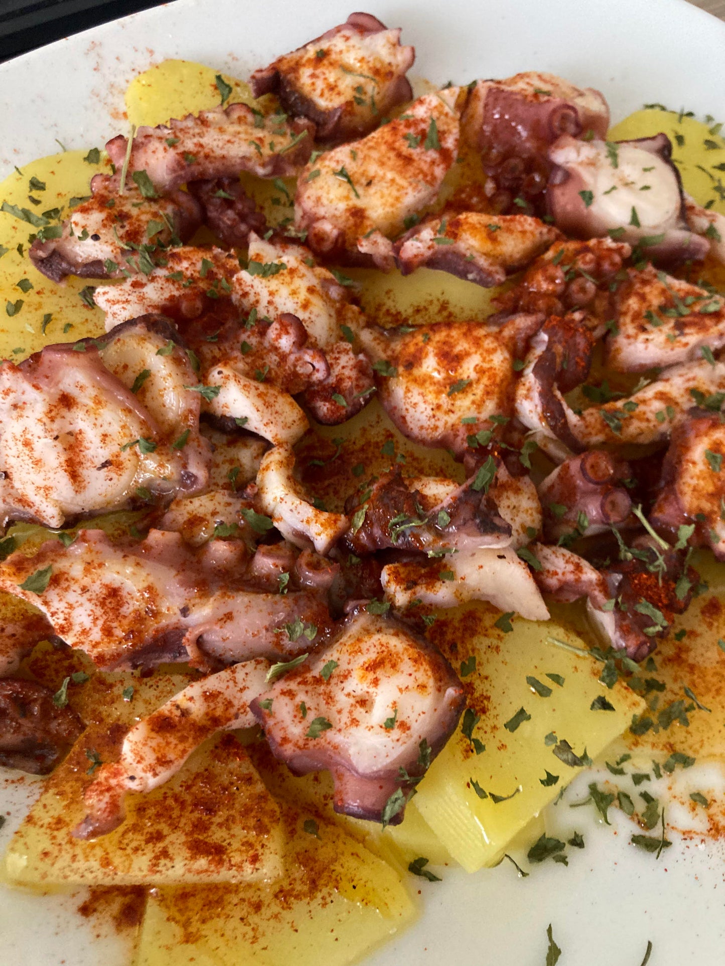 Spanish Gourmet Cooked Octopus Legs - 3.3 lb