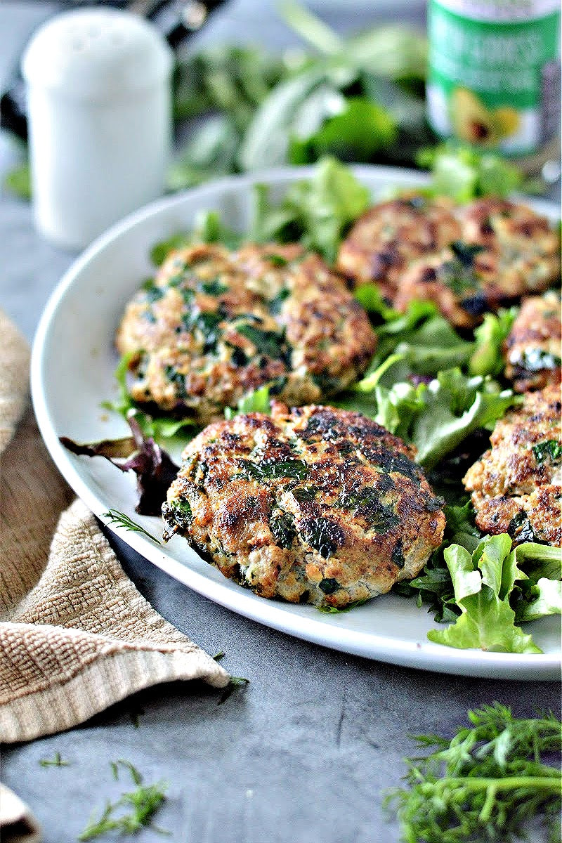 Spinach & Feta Turkey Burgers, 8 oz - includes 12