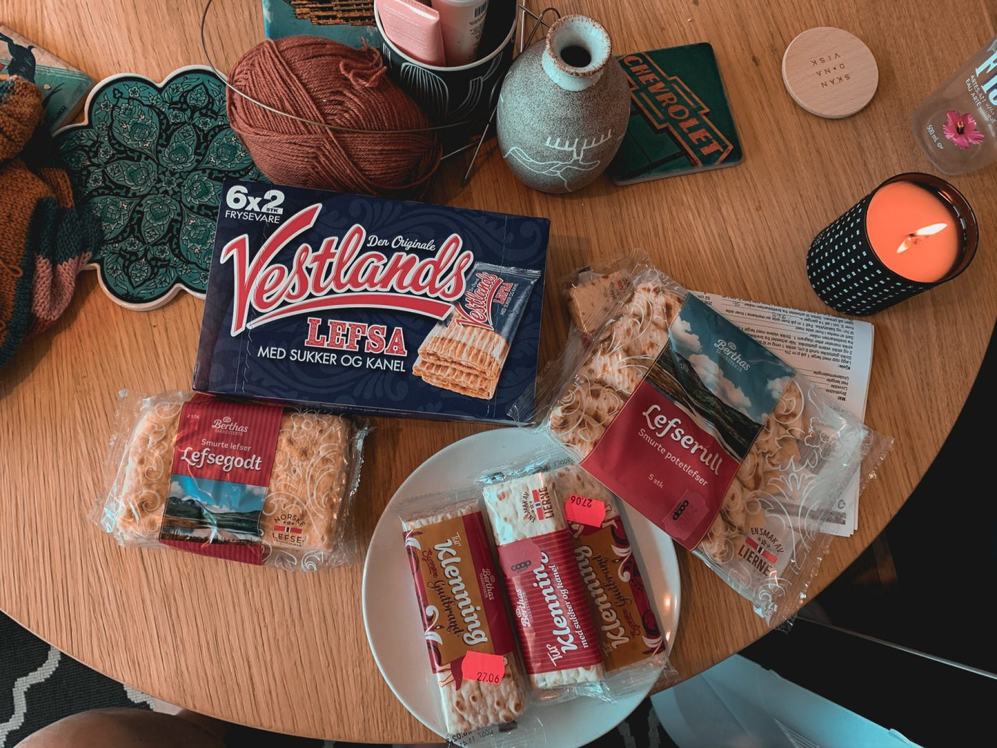 Norwegian Vestlandslefsa Tykklefse Cinnamon Buttered Pastry Lefse